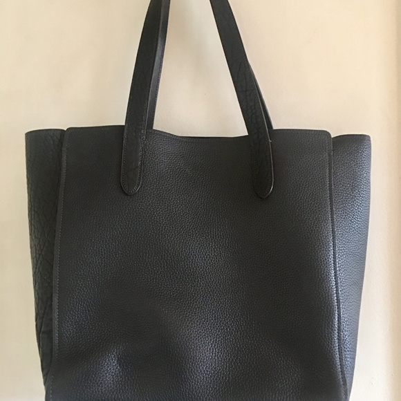 SOLD - COACH RIP AND REPAIR BLACK LEATHER TOTE BAG - Picture 4 of 8
